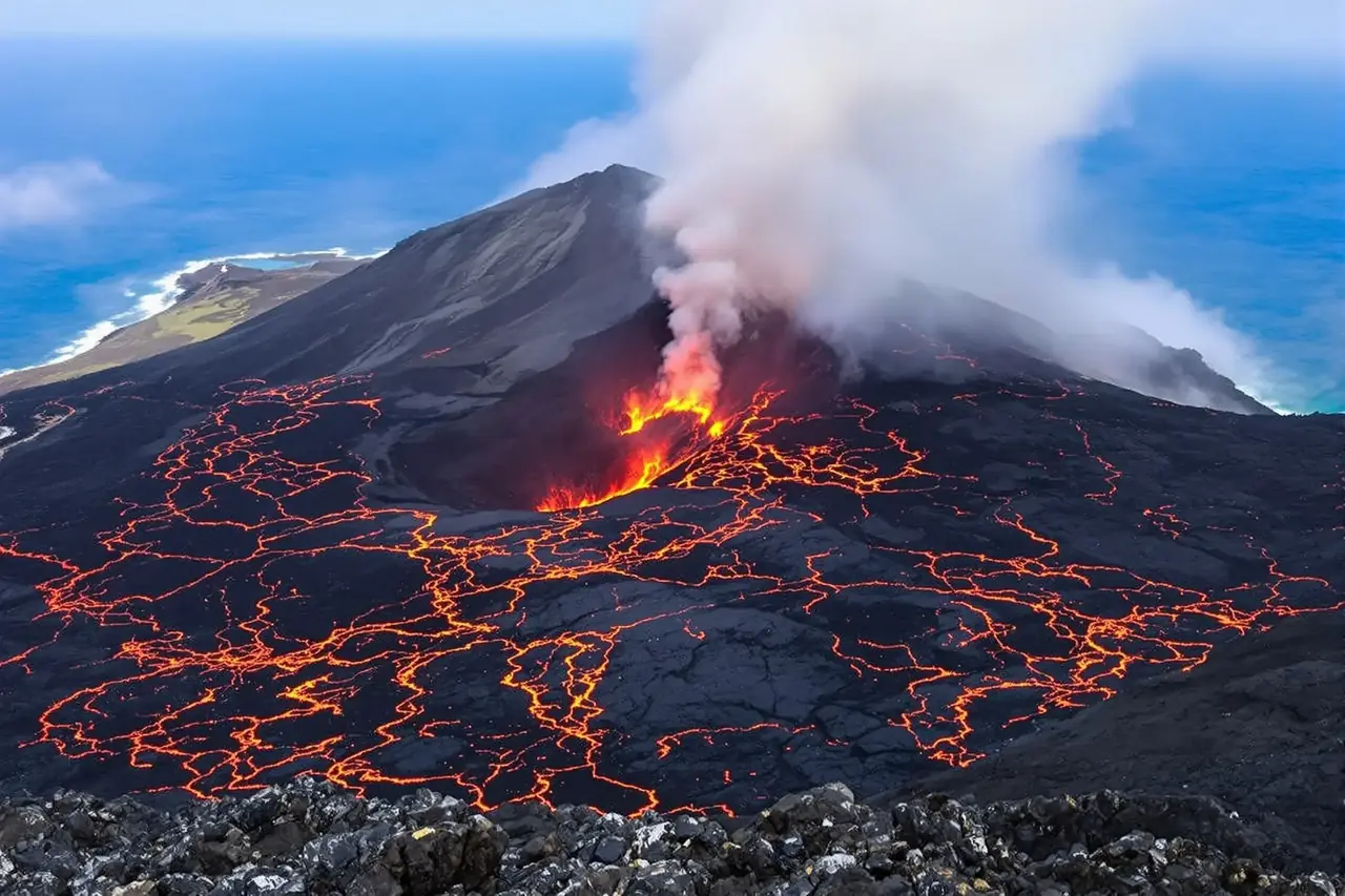45秒：留尼汪火山